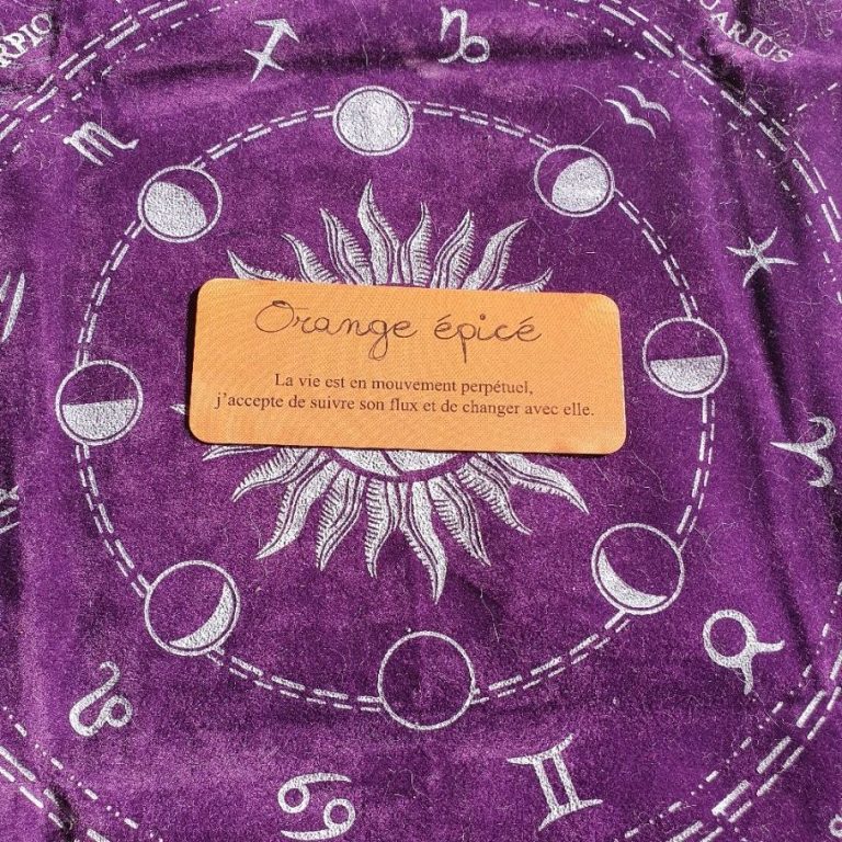 Petit oracle des couleurs - Violet